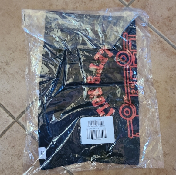 ๐50% OFF๐ NWTโผ๏ธ GAP Kids Boys "Fired up ๐ Let's Roll" Graphic Tee - Picture 8 of 8